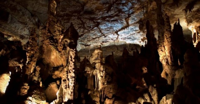 Cathedral Caverns State Park - Woodville, AL - Alabama State Parks