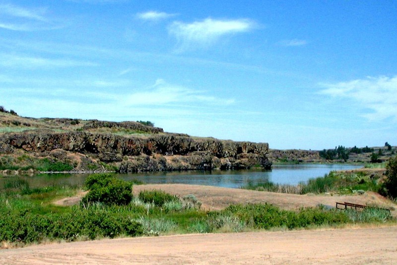 Twin Lakes Davenport, WA Free Camping