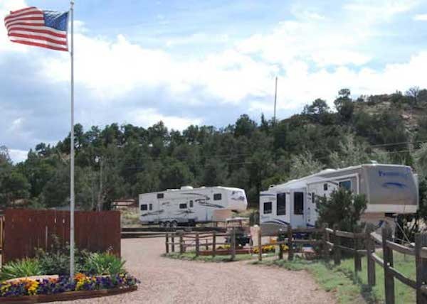 Royal View Campground - Canon City, CO - RV Parks