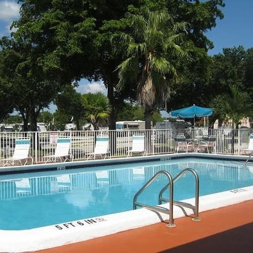 Sunshine Holiday Resort - Fort Lauderdale, FL - Encore Resorts ...