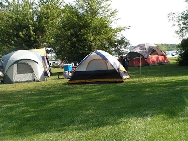 Hoffman Lake Campground - Warsaw, IN - RV Parks - RVPoints.com