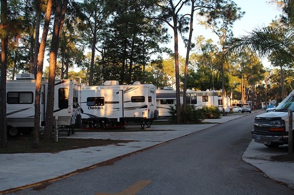 Woodsmoke Camping Resort - Fort Myers, FL - RV Parks