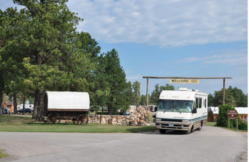Rushmore Shadows Resort - Rapid City, SD - RV Parks - RVPoints.com