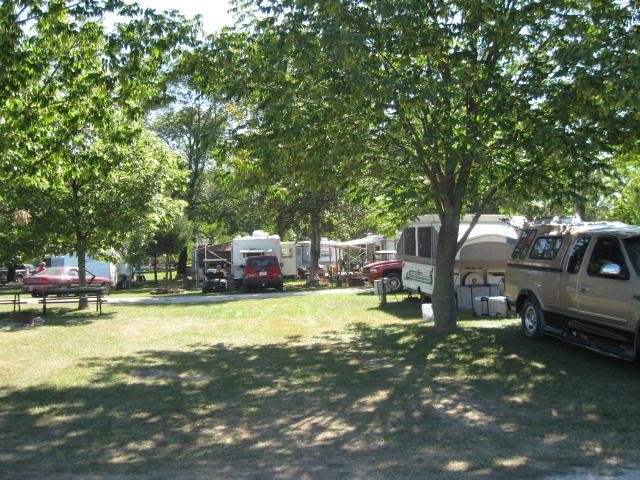 Wildwood Outdoor Escape - Hartford City, IN - RV Parks - RVPoints.com