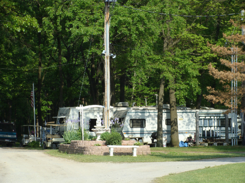 Bluegrass Campground - Swanton, OH - RV Parks