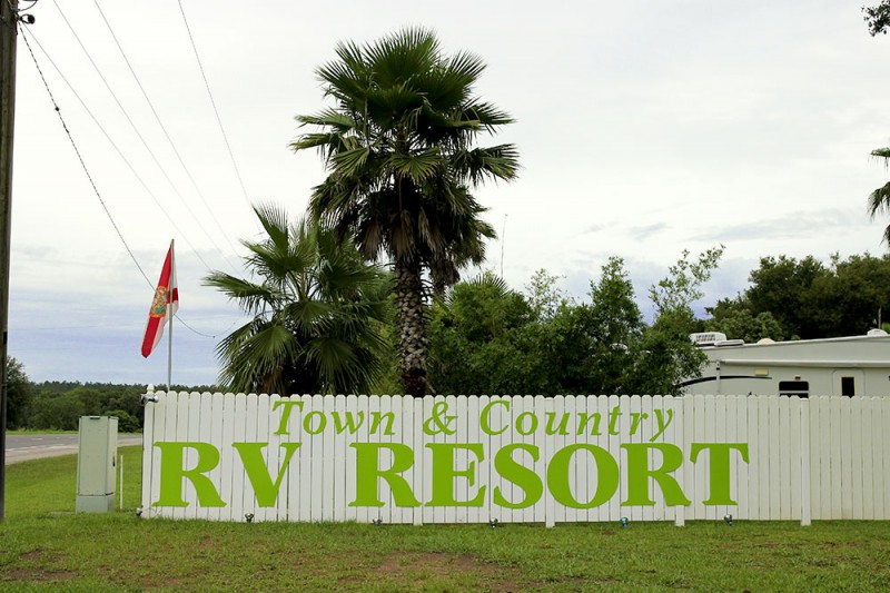 Town & Country RV Resort - Dade City, FL - RV Parks
