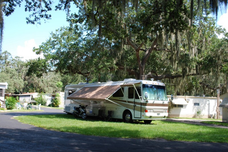 West Bay Oaks Mobile Home & Rv Park - Largo, FL - RV Parks