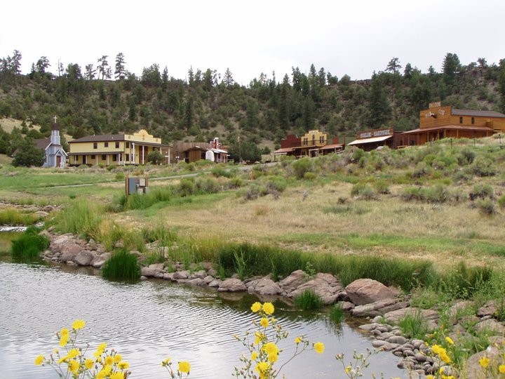 Old Cow Town Saguache, CO RV Parks