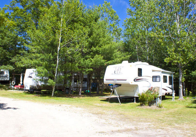 Hill & Hollow Campground - Pentwater, MI - RV Parks - RVPoints.com