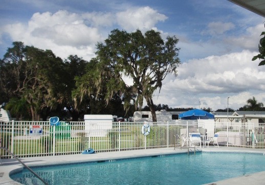 Majestic Oaks RV Resort - Zephyrhills, FL - Sun Resorts - RVPoints.com