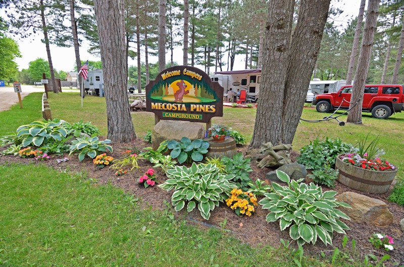 Mecosta Pines Campground Morley, MI RV Parks