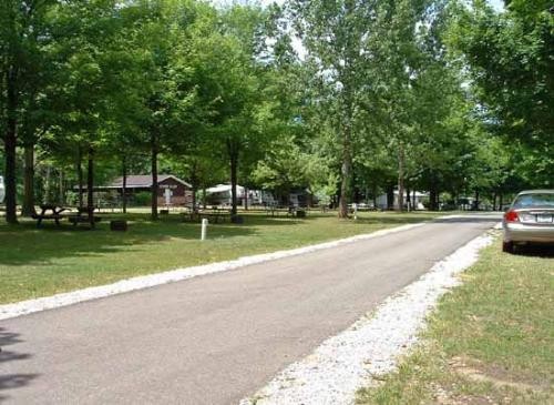 Leisure Valley RV Resort & Campground - Decatur, MI - RV Parks ...
