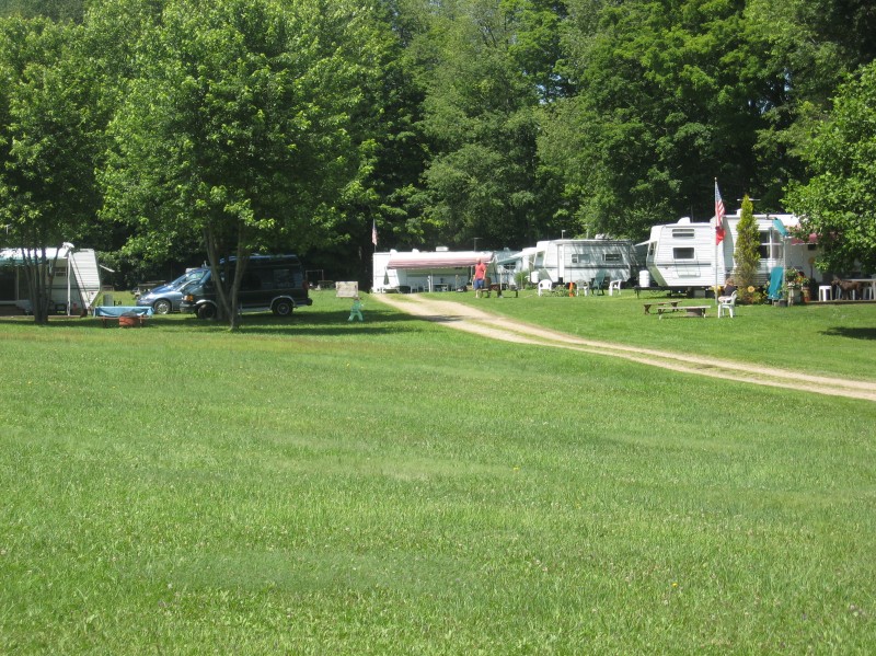 Arrowhead Camping Area - Delevan, NY - RV Parks - RVPoints.com