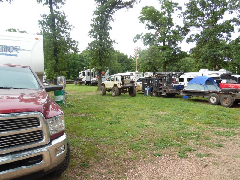 Hogan's Off Road Park Bus Disney, OK RV Parks