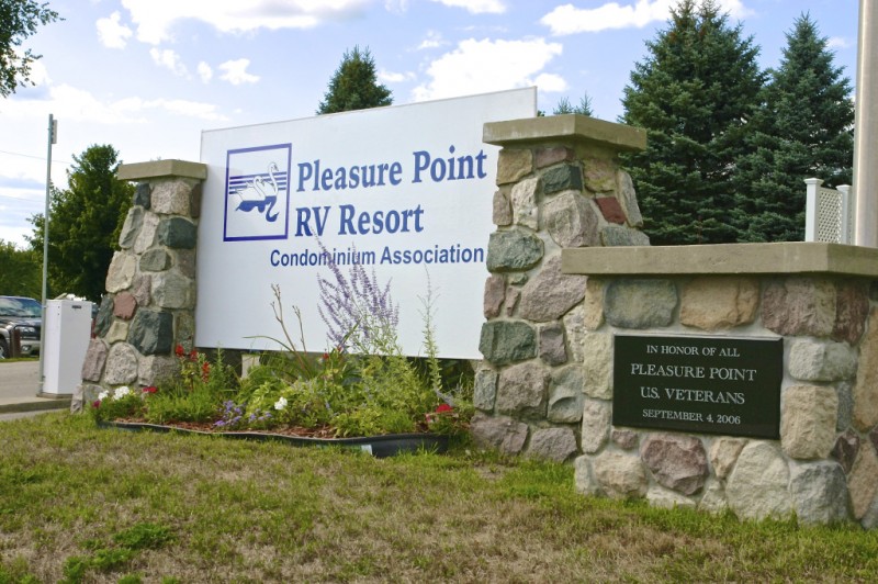 Pleasure Pt Rv Condo Resort Six Lakes, MI RV Parks