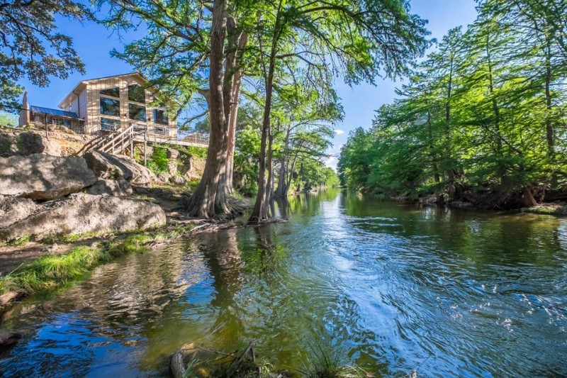 River Bluff Cabins Leakey, TX RV Parks