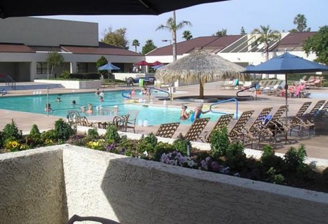 Paradise RV Resort - Sun City, AZ - Encore Resorts