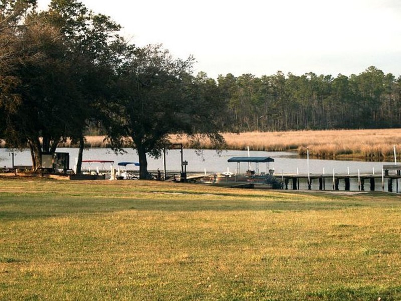 Indian Point RV Resort Gautier, MS RV Parks