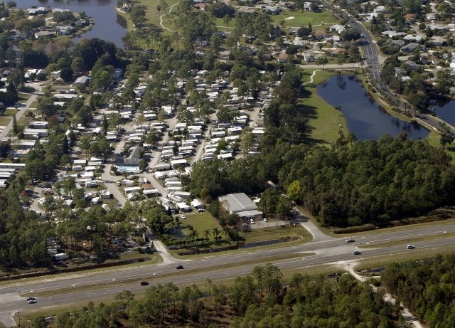 Sunseekers Rv Park - Fort Myers, FL - RV Parks