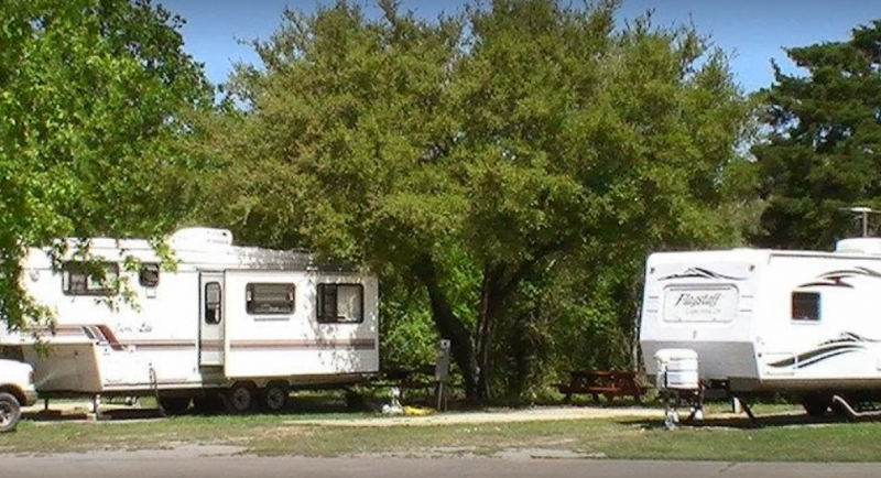 Lazy Days Rv Campground - Hitchcock, TX - RV Parks