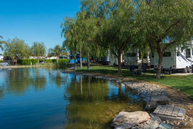 The Lakes RV and Golf Resort Chowchilla, Ca RV Parks