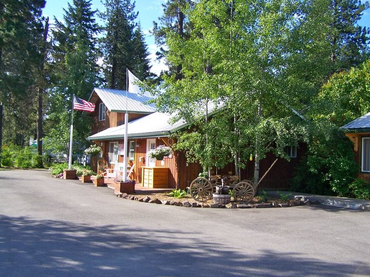 Trout Creek Motel & RV Park - Trout Creek, MT - RV Parks