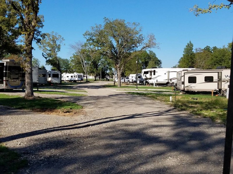 Rolling Oaks RV Park - Canton, TX - RV Parks - RVPoints.com