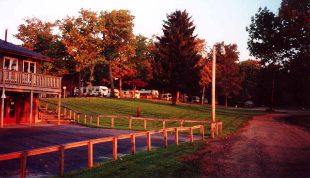 Woodside Lake Park - Streetsboro, OH - RV Parks