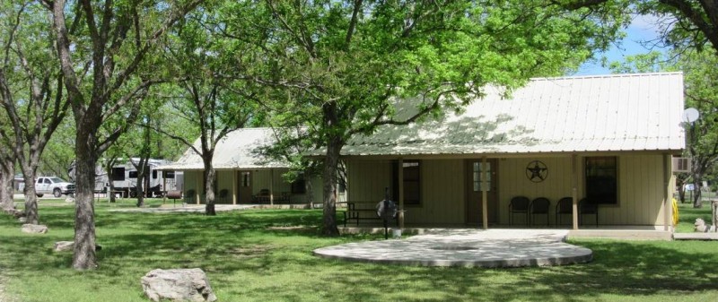 Seven Bluff Cabins Concan Tx Rv Parks Rvpoints Com