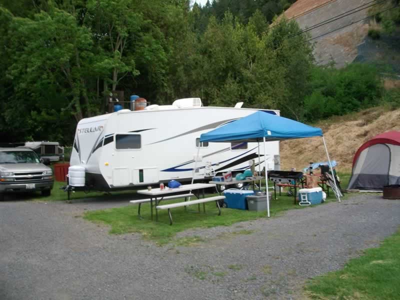 River Bend Cabins RV & Camping - Forestville, CA - RV Parks