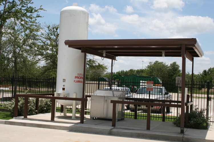 Advanced RV Resort - Houston, TX - RV Parks
