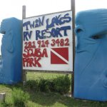 Twin Lakes Rv Resort - Manvel, TX - RV Parks