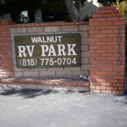 Walnut Rv Park - Northridge, CA - RV Parks