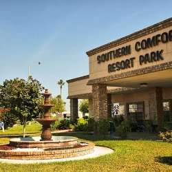 Southern Comfort Rv Resort Weslaco Tx Encore Resorts