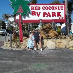Red Coconut Rv Park - Fort Myers Beach, FL - RV Parks