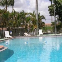 Southern Comfort Rv Resort Florida City Fl Rv Parks