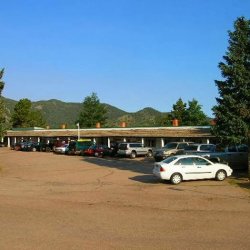 Rocky Top Motel & Campground - Green Mountain Falls, CO - RV Parks