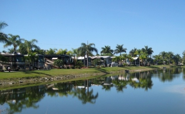 Silver Lakes RV &amp; Golf Resort - Naples, FL - RV Parks