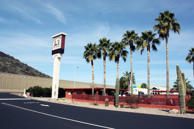 Phoenix Metro RV Park - Phoenix, AZ - RV Parks