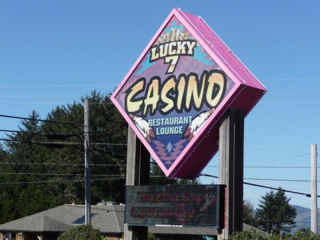 Lucky 7 Casino - Smith River, CA - Free Camping