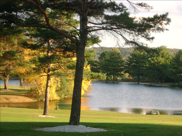 Evergreen Lake Fishing and Camping - Bath, PA - RV Parks