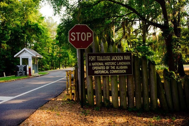 Fort Toulouse - Fort Jackson Park Campground - Wetumpka, AL - County / City Parks