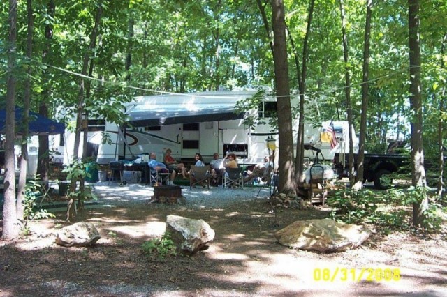 Ramblin' Pines Campground - Woodbine, MD - RV Parks