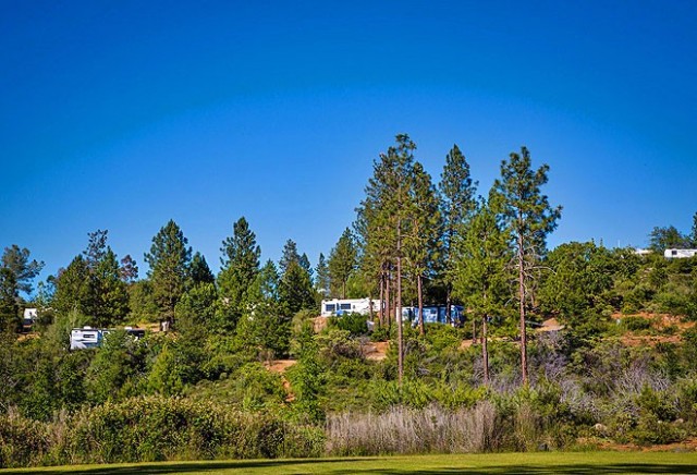Lake of the Springs RV Resort - Oregon House, CA - Thousand Trails Resorts